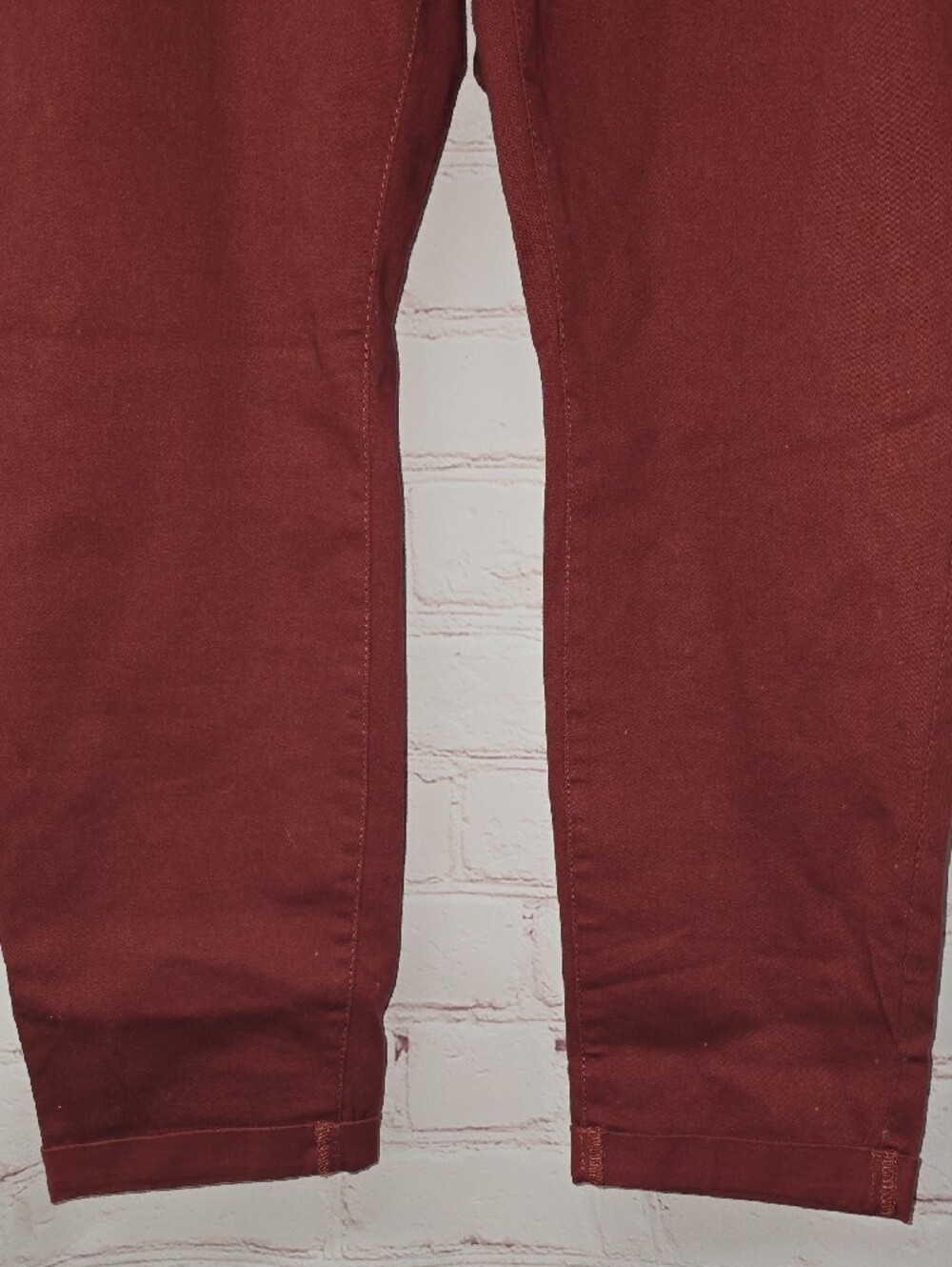 Basic Editions Skinny Roll Up Stretch Jeans in Burgundy Womens Size 18 NWT - Picture 5 of 15